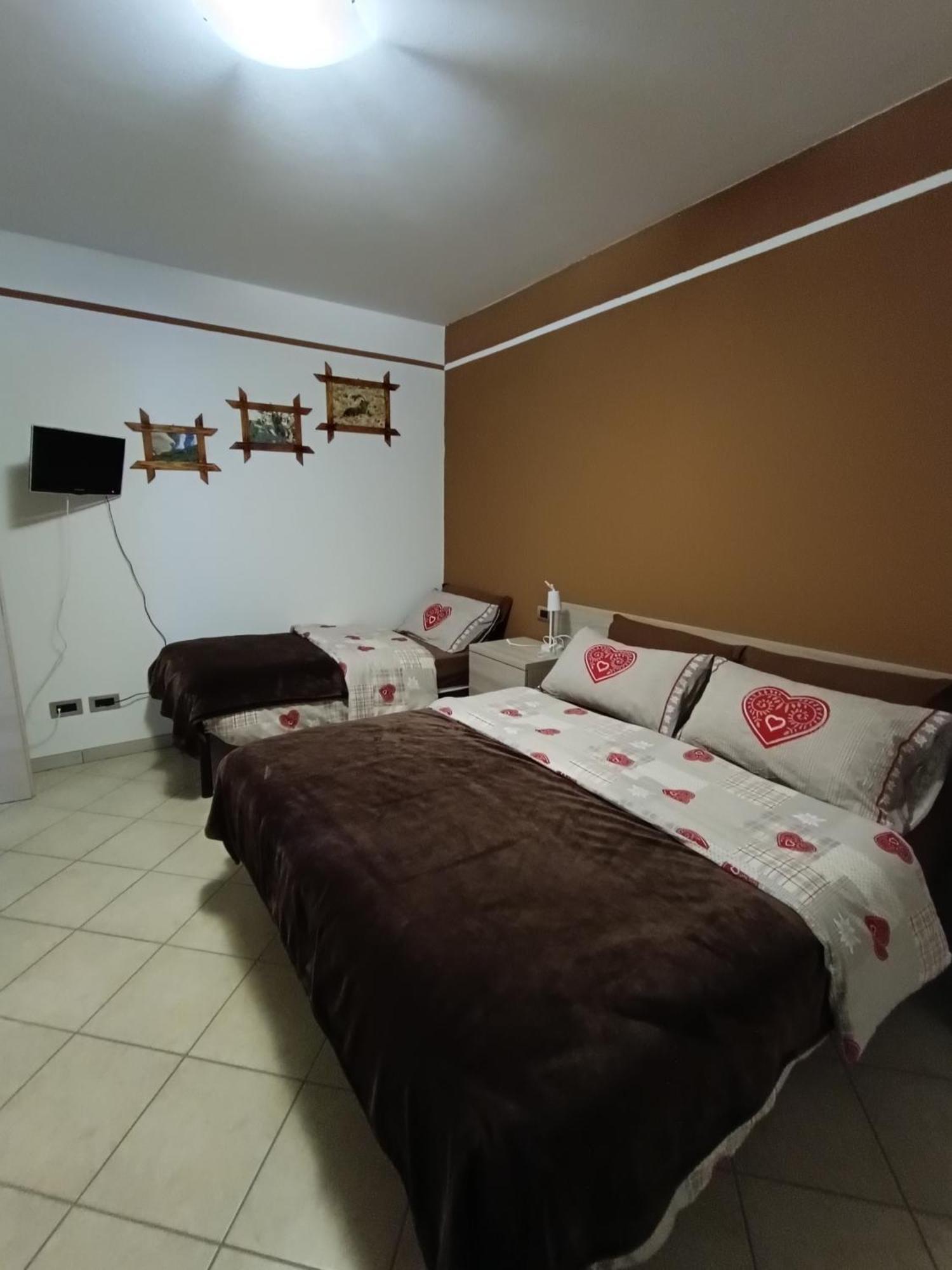 Pisolo Selvaggio Apartment Tirano Ruang foto
